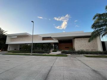 Casa de lujo en venta en Mérida en privada Casa LOTUS