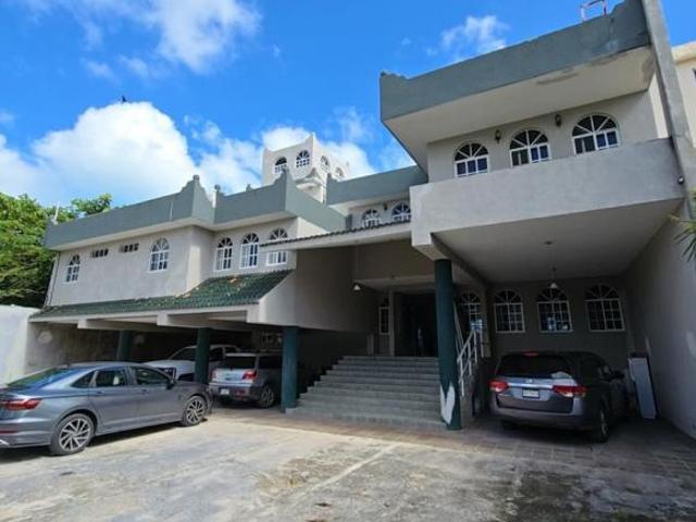 Casa de lujo en Venta Puerto Juárez en Cancún frente al Mar, 8 recámaras