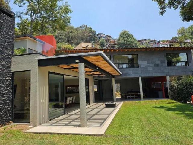 ¡Casa de lujo en venta, Valle de Bravo! SOLO VENTA