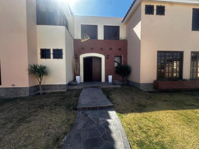 CASA DE LUJO QUINTA SIENA