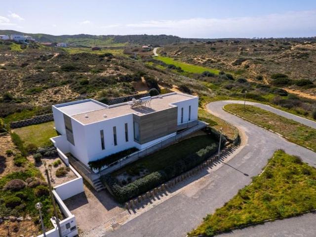 Prestigiosa casa de 137 m² à venda Carrapateira, Aljezur, Faro