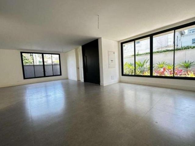 Casa de luxo à venda em Condomínio Hípica Max Garden 4 dormitórios 4 suítes 5 ba