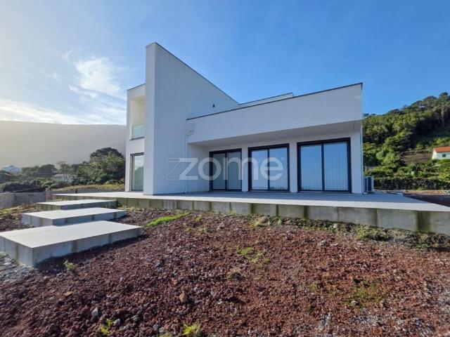 Prestigiosa casa de 130 m² à venda São Roque do Pico, Açores