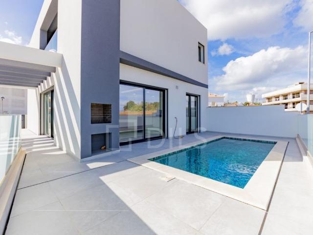 Casa de prestígio de 175 m² à venda Mexilhoeira Grande, Portimão, Faro