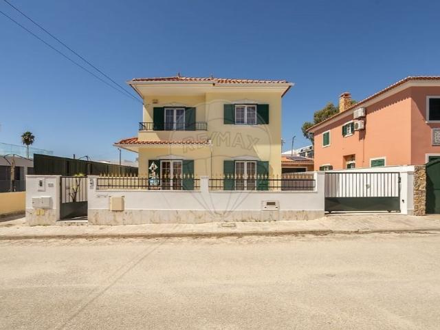 Casa de luxo de 170 m² à venda Barreiro, Portugal