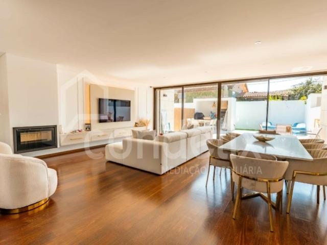Casa de luxo de 200 m² à venda Vila Nova de Gaia, Portugal