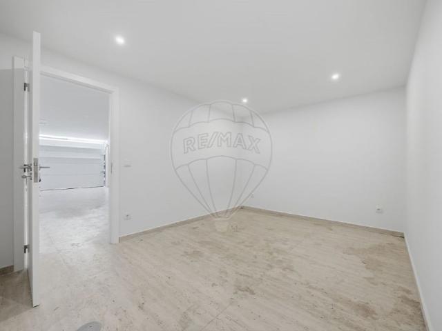Casa de luxo de 214 m² à venda Maia, Porto