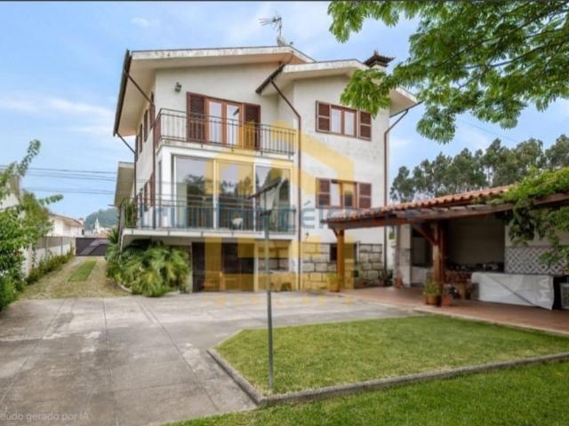 Casa de prestígio de 295 m² à venda Póvoa de Varzim, Porto