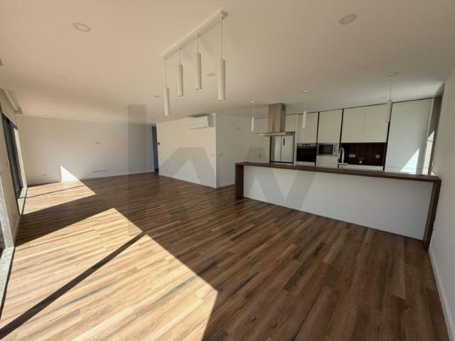 Casa de luxo de 235 m² à venda Ílhavo, Aveiro