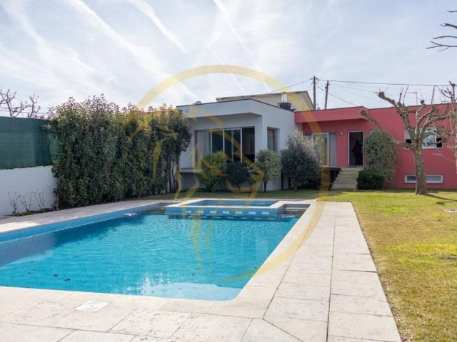 Casa de prestígio de 233 m² à venda Lousada, Portugal