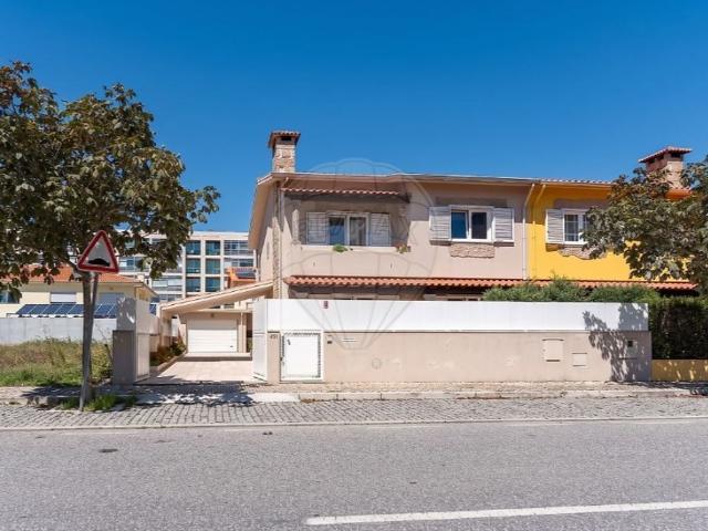 Casa de luxo de 249 m² à venda Maia, Portugal