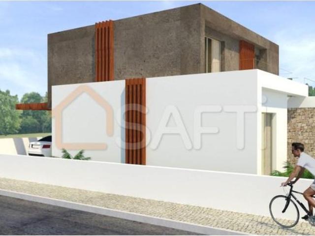 Casa de luxo de 250 m² à venda Salir do Porto, Caldas da Rainha, Leiria