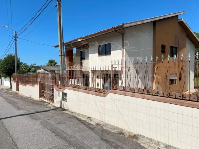 Casa de luxo de 267 m² à venda Santa Maria da Feira, Aveiro