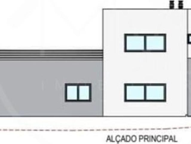 Casa de 270 m² à venda Chaves, Portugal