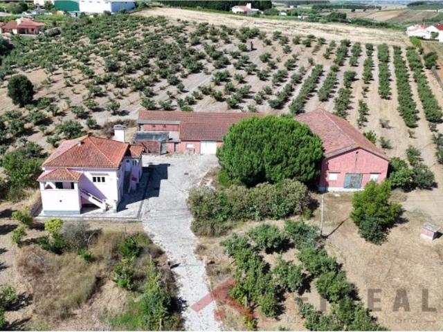 Casa de prestígio de 284 m² à venda Lourinhã, Lisboa