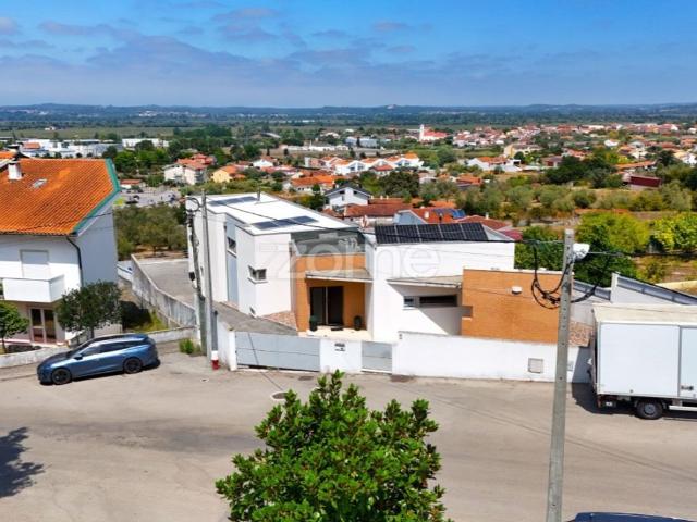 Casa de luxo de 290 m² à venda Coimbra, Portugal