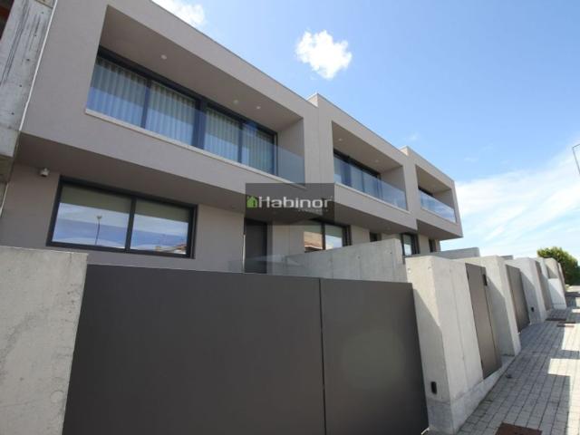 Casa de luxo de 300 m² à venda Meadela, Viana do Castelo