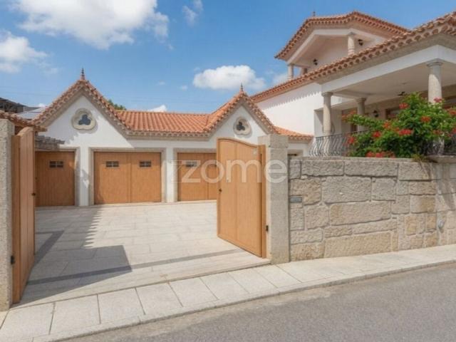 Casa de luxo de 300 m² à venda Nelas, Portugal
