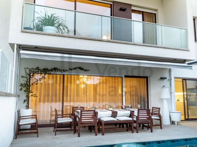 Casa de luxo de 317 m² à venda Escola Basica de Palmeira, Braga