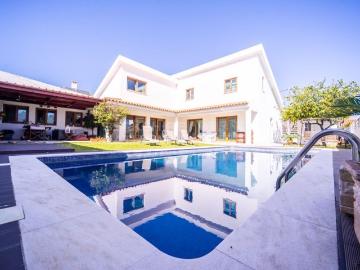 Casa de luxo de 319 m² à venda Charneca de Caparica, Portugal