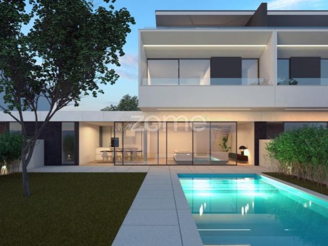 Casa de 310 m² à venda Vila Nova de Gaia, Portugal