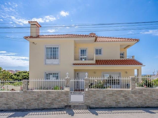 Prestigiosa casa de 331 m² à venda Mafra, Portugal