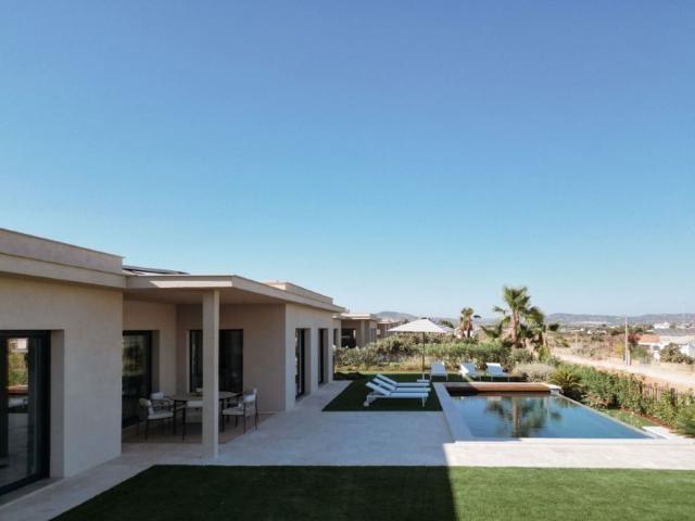 Casa de 350 m² à venda Montenegro, Faro