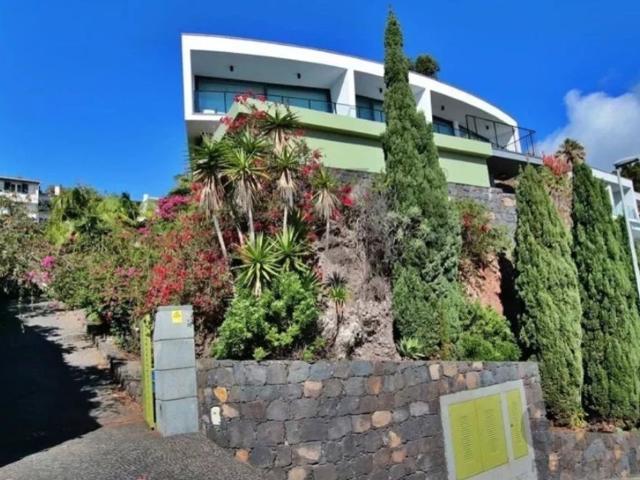 Casa de prestígio de 350 m² à venda Santa Cruz, Madeira