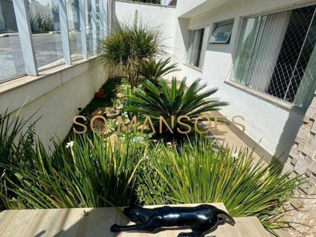 Casa de Luxo de 400 m² à Venda com 4 Suítes e Espaço Gourmet no Condomínio Vila Sogno, Belo Horizont