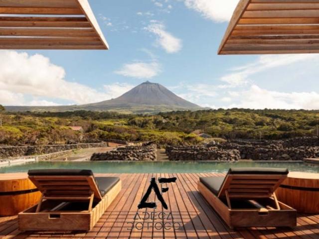 Casa de prestígio de 402 m² à venda São Roque do Pico, Portugal