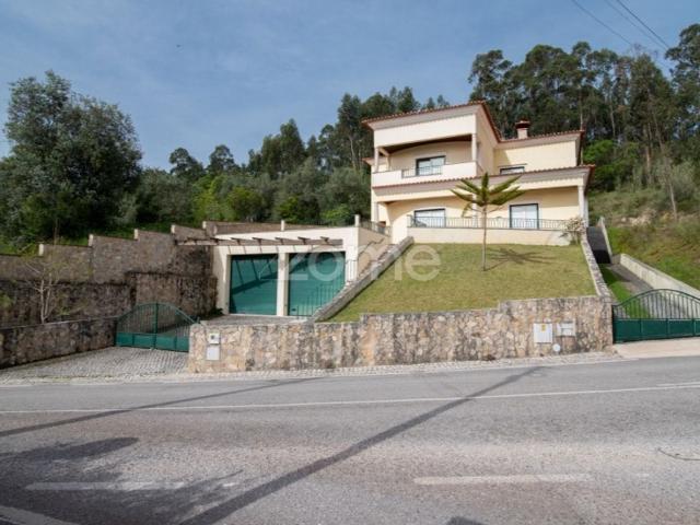Casa de luxo de 420 m² à venda Coimbra, Portugal