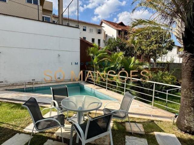 Casa de Luxo de 435 m² à Venda com 2 Suítes e Espaço Gourmet no São Bento, Belo Horizonte MG