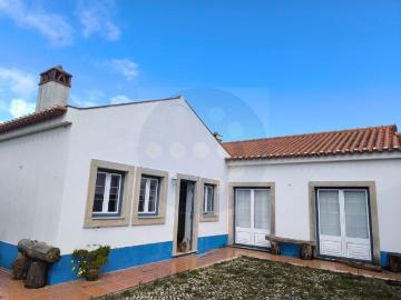 Casa de 495 m² à venda Alcobaça, Leiria