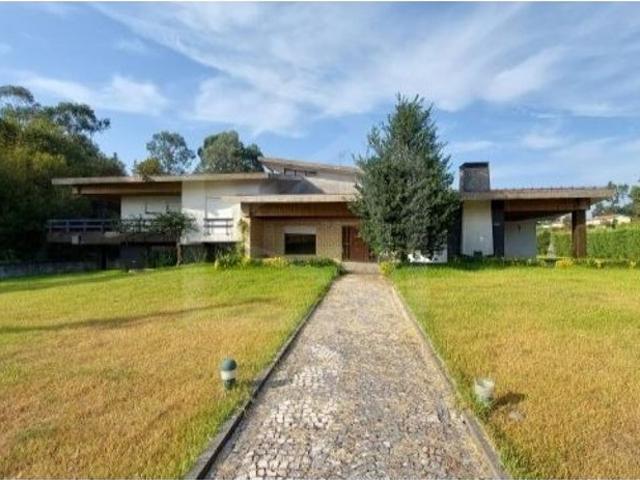 Casa de luxo de 712 m² à venda Vila Nova de Famalicão, Braga
