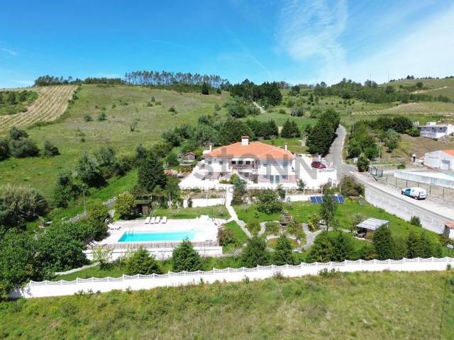 Casa de 800 m² à venda Alenquer, Lisboa