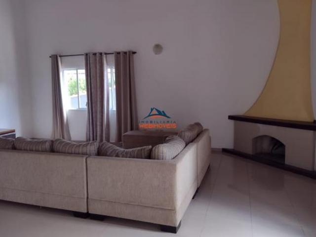 Casa de luxo em condomínio: 4 quartos, 3 suítes, 3 salas, 5 banheiros, 5 vagas Vargem Grande Pauli