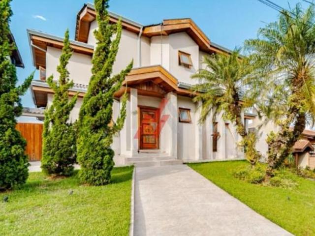 Casa de luxo em condomínio exclusivo em Alphaville, Santana de Parnaíba SP: 4 quartos, 2 suítes, 3 s
