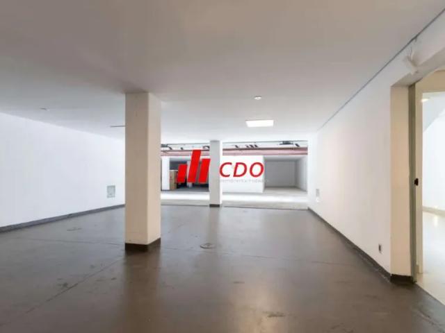 Casa de luxo em condomínio no Alto da Boa Vista: 4 suítes, 4 salas, 6 banheiros, piscina privativa, j