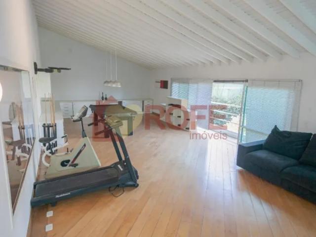 Casa de Luxo à Venda no Cidade Jardim: 870 m², 4 quartos 4 Suítes, Porteira Fechada