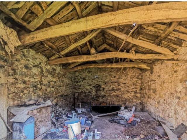 Casa de labranza con más de 6 hectáreas de terreno en Terra Chá