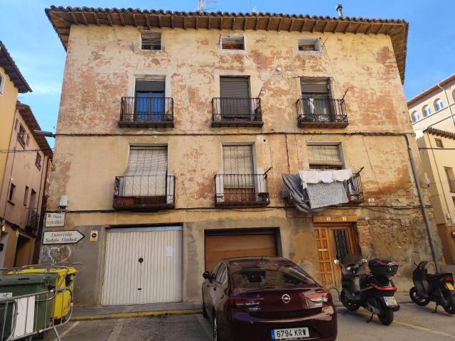 Casa de pueblo con encanto en el corazón de Tarazona – Plaza de Herradores