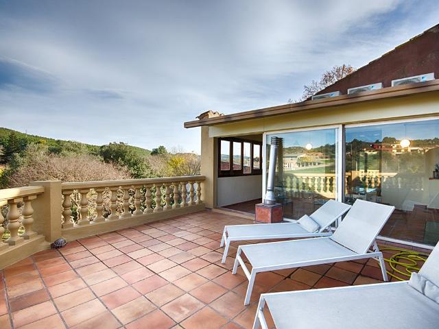 Casa de Pueblo con Piscina Interior 446m² Boadella d'Emporda