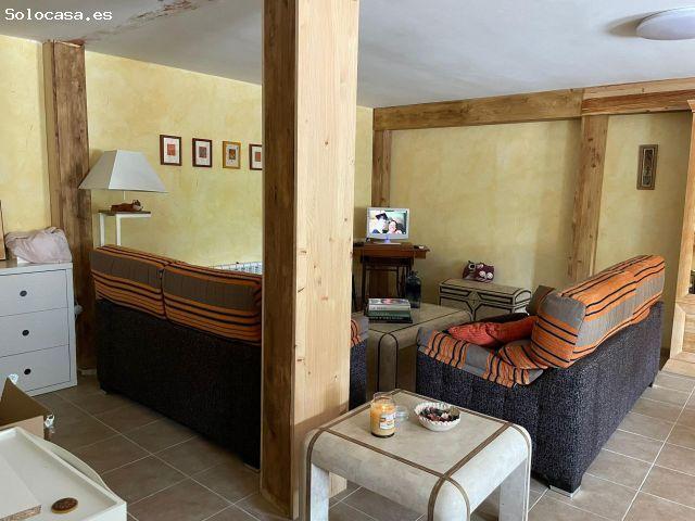 CASA DE PUEBLO EN TEJADILLA