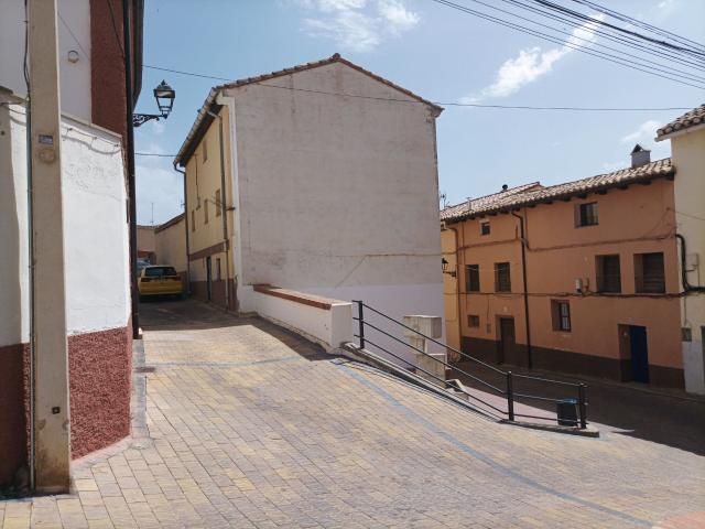 Casa de pueblo en venta. VILLASTAR