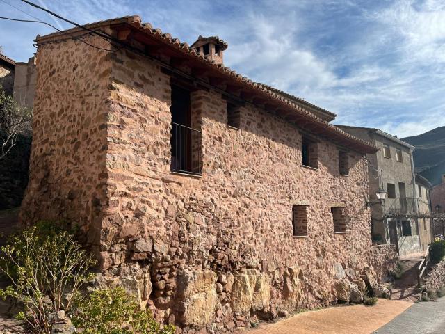 Casa de pueblo en venta. BEJíS