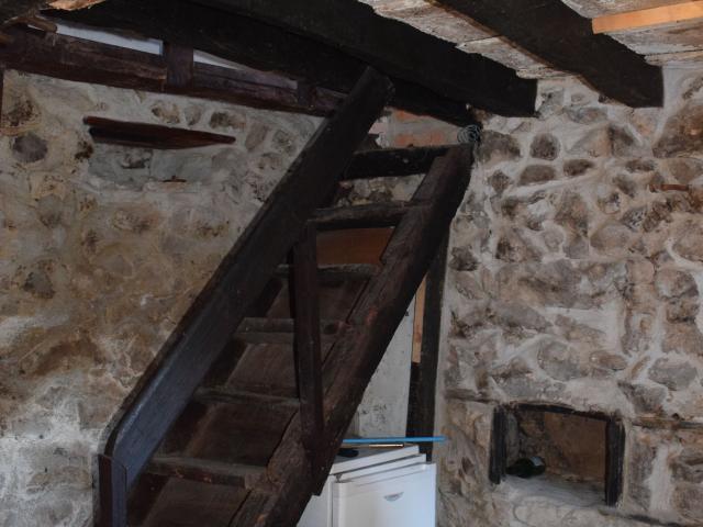 Casa de pueblo en venta. CANGAS DE ONíS