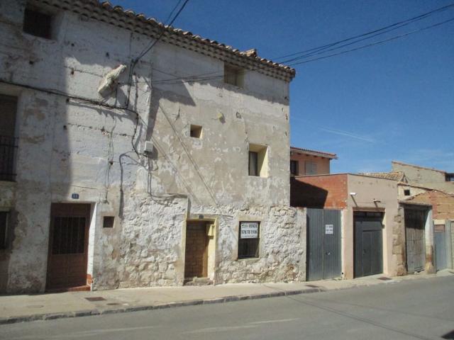 Casa de pueblo en venta. CELLA