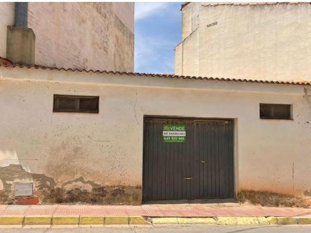 Casa de pueblo en venta en Alborea, Albacete