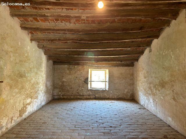 Casa de Pueblo en Venta en Bellcaire d’Empordà, Girona