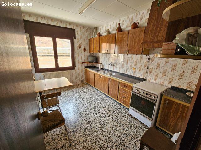 Casa de Pueblo en Venta en Granyena de les Garrigues, Lleida